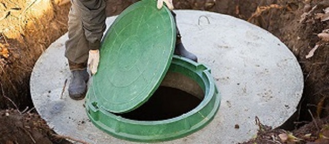 Septic system open tank cover