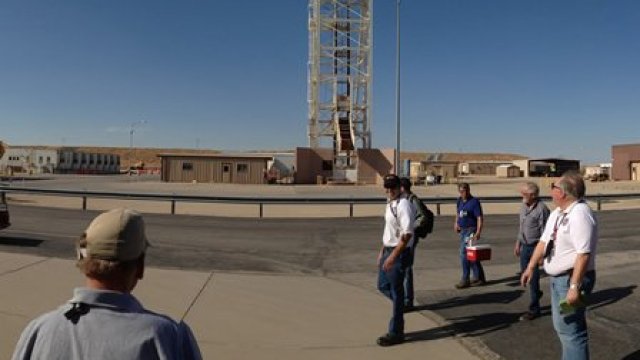 EPA staff view the WIPP salt shaft