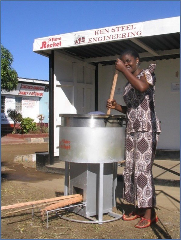 wood-burning institutional cookstove (photo courtesy of the Clean Cooking Alliance)