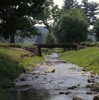 Photo showing an urban creek.