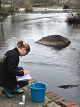 Water quality testing on the Taunton River (Taunton River Watershed Alliance)